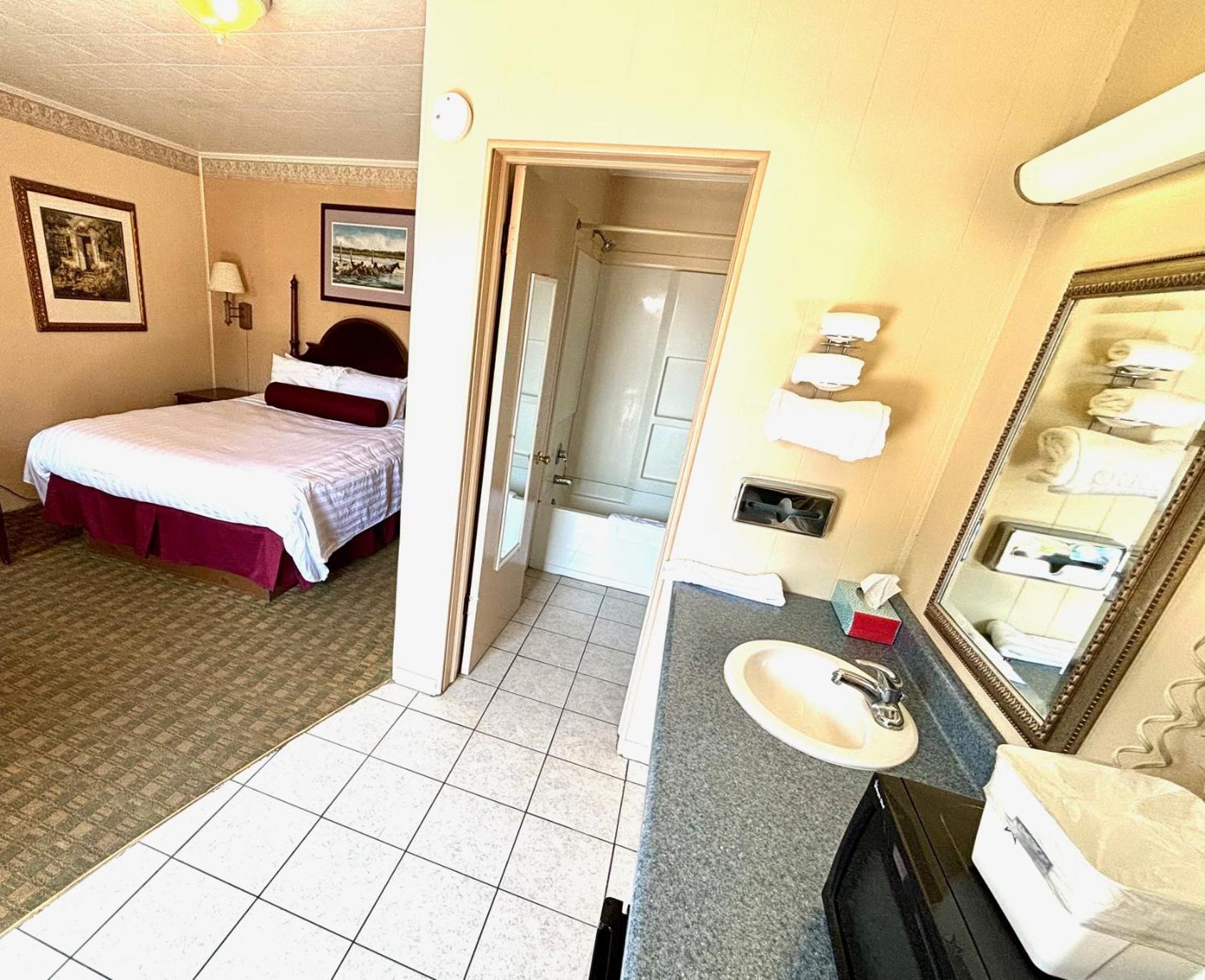 Americas Best Value Inn Chincoteague Exterior foto