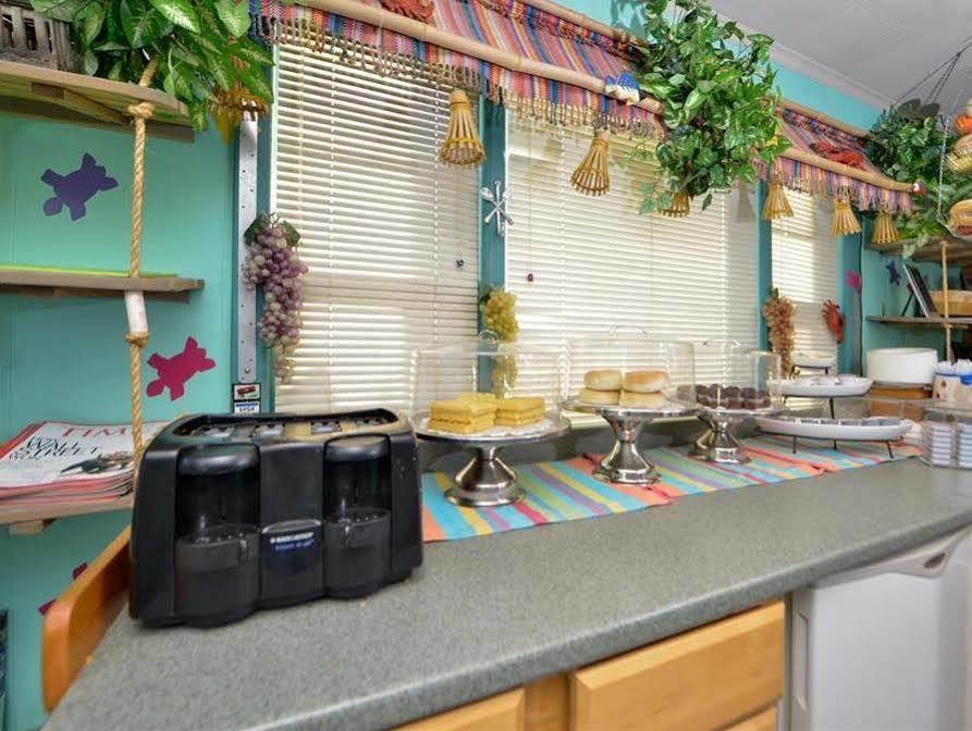 Americas Best Value Inn Chincoteague Exterior foto